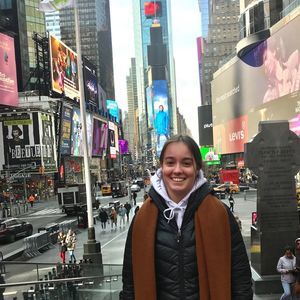 Meet your Posher, Laurie